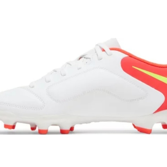 NIKE TIEMPO LEGEND 9 CLUB YOUTH FIRM GROUND CLEATS size5.5 new - Picture 7 of 10